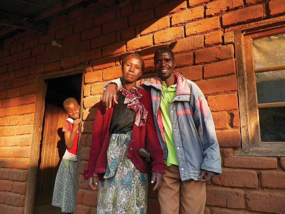 'A Beautiful Couple' by Hannah Greenwald '17, taken in Gowa, Malawi '15