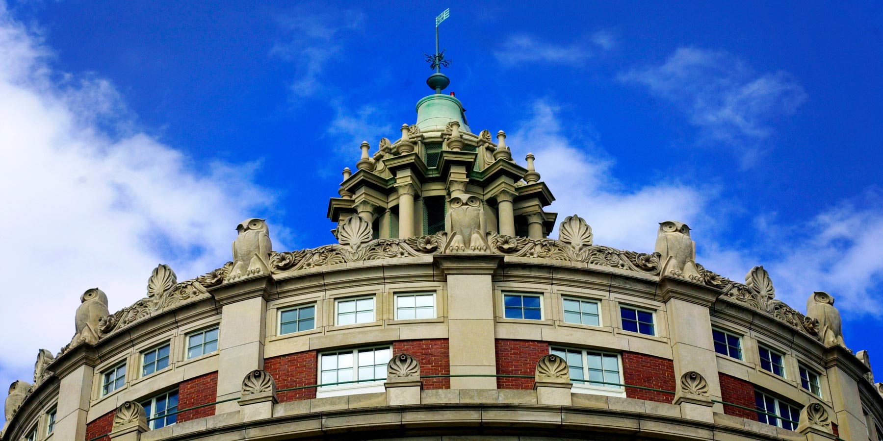 UofR Library tOP