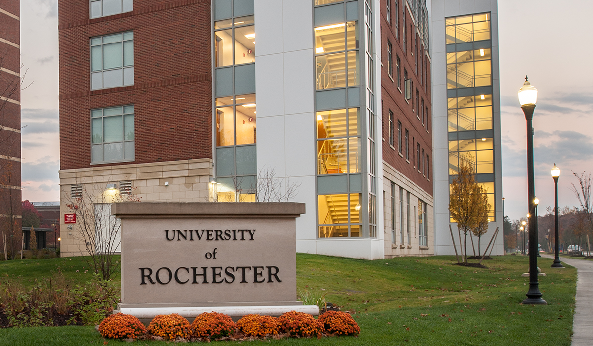 university-of-rochestor-obrien-hall-exterior2-beardsley-architects-and-engineers